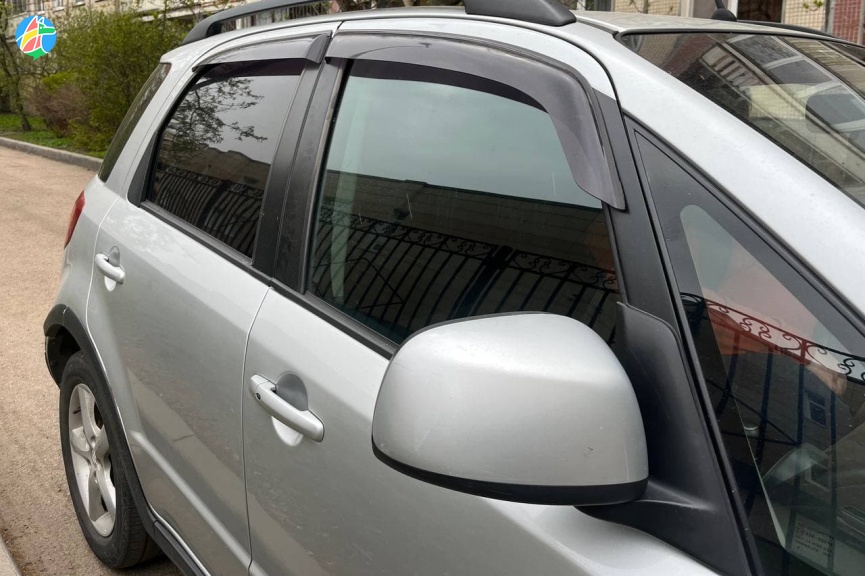 Большинство читателей ТВОЛК поддерживает тонировку передних стекол автомобиля. Результаты опроса