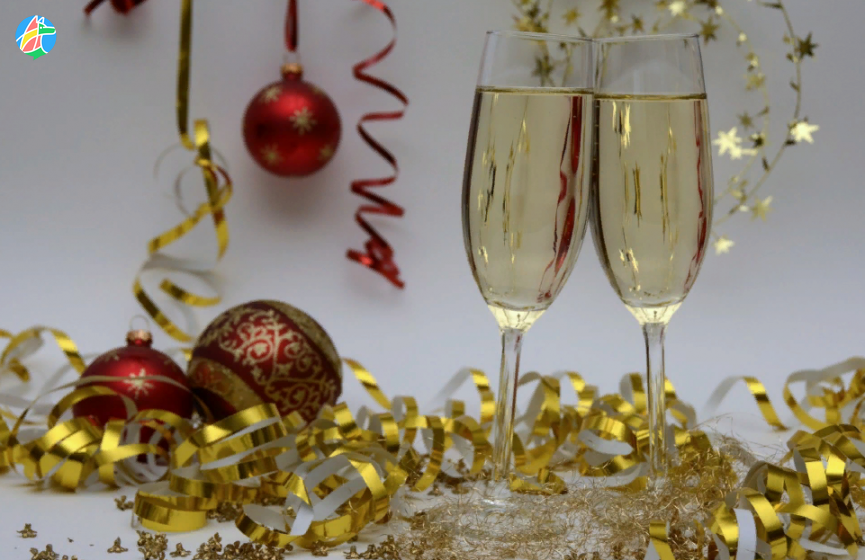 Перед Новым годом шампанское может подорожать 