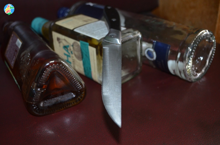 В Рассказовском округе и Мичуринске орудием преступлений стал кухонный нож  
