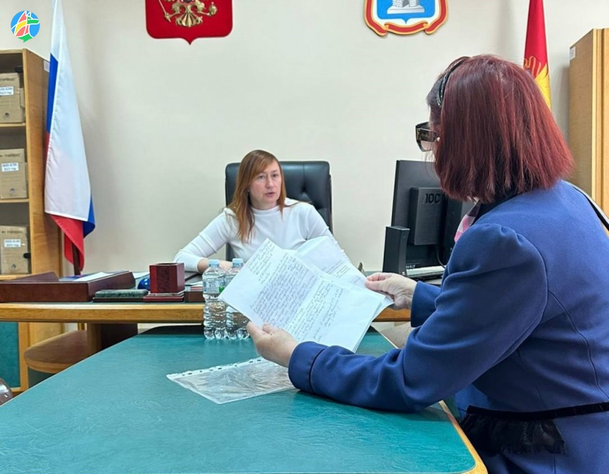 Елена Бабикова провела личный приём граждан