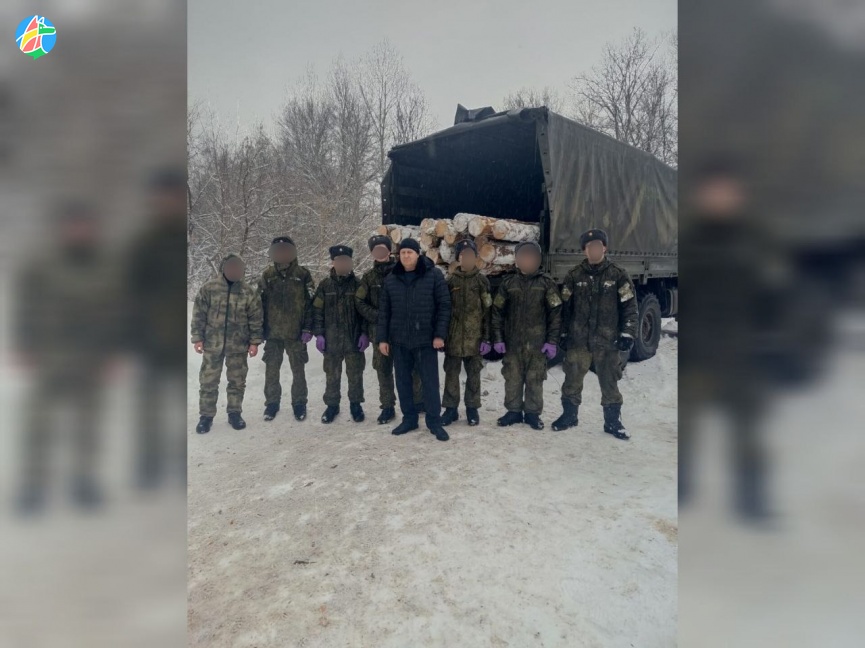 Стройматериалы бойцам СВО отправили сотрудники Рассказовского лесхоза