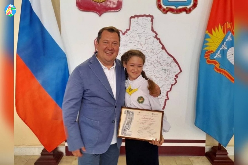 Школьница из города Рассказово стала победителем областного конкурса чтецов