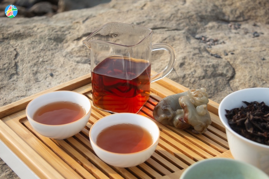 Китайский чай для отдыха и наслаждений: почему люди платят 2000 рублей за 100 грамм