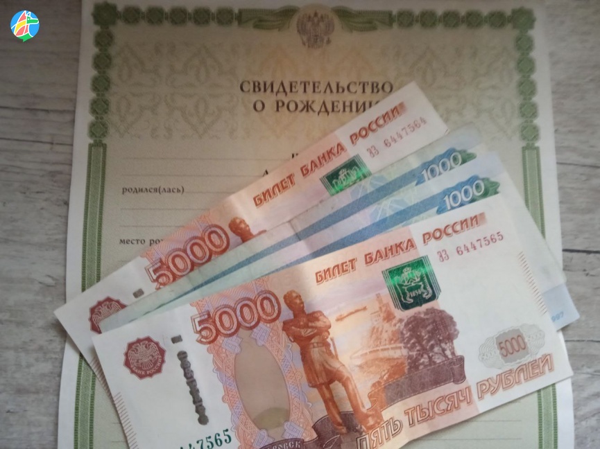 Мужчина задолжал по алиментам более 700 тысяч рублей