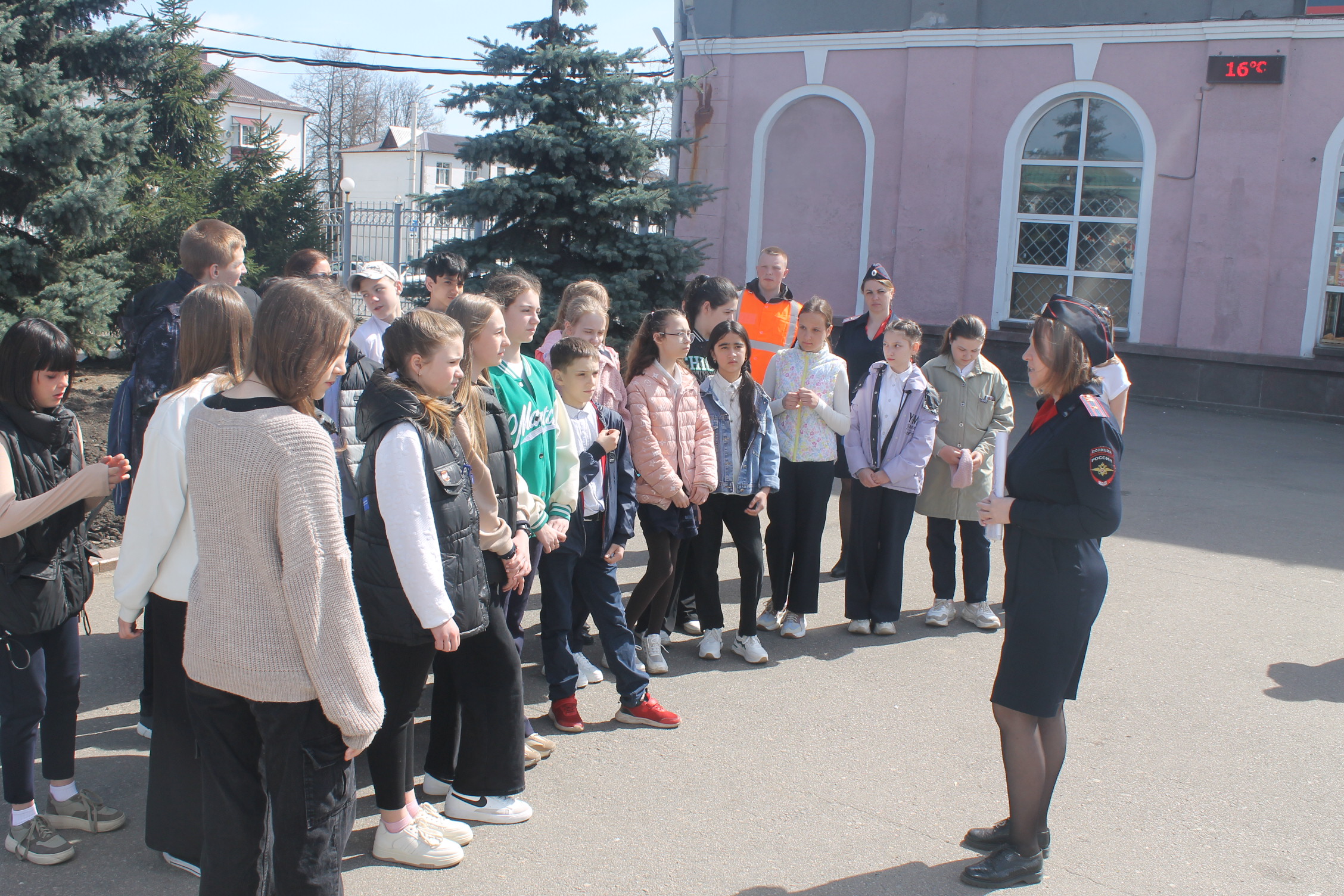 Школьники Мичуринска узнали о работе транспортной полиции