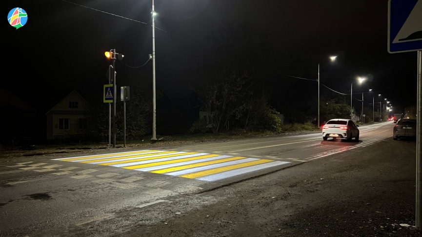 В Моршанске заработали первые проекционные пешеходные переходы