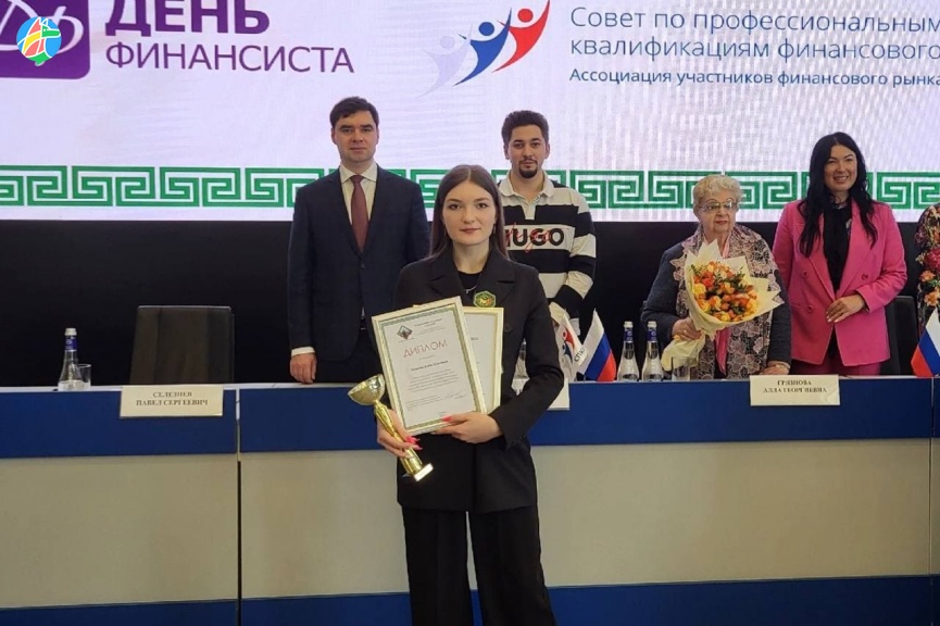 Рассказовская школьница побывала в Москве на Всероссийском конкурсе эссе