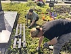 ВОЛОНТЕРЫ И МОЛОДЕЖНЫЙ СОВЕТ ПРИВЕЛИ В ПОРЯДОК АЛЛЕЮ СЛАВЫ
