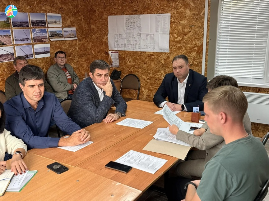 В СЕЛЕ ВЕРХНЕСПАССКОЕ ПРОШЕЛ ШТАБ ПО СТРОИТЕЛЬСТВУ ШКОЛЫ