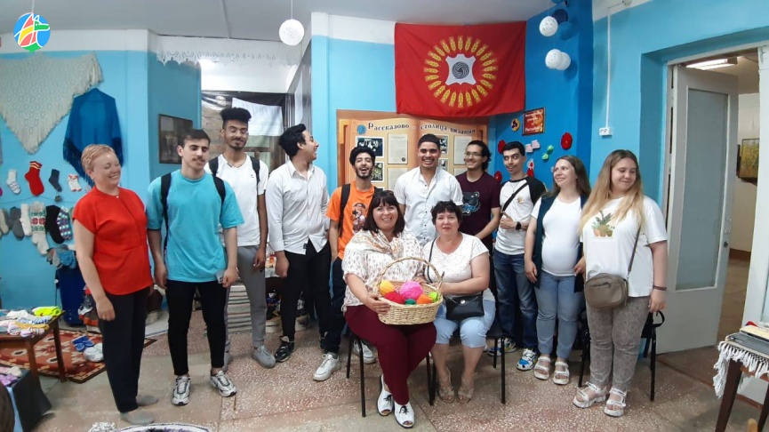 Иностранные студенты побывали в музее шерстяного носка города Рассказово