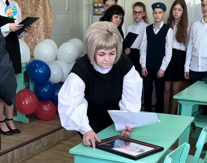 Парту героя открыли в школе Моршанска 
