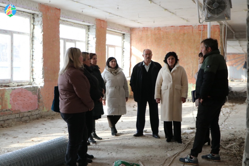 В Мичуринске продолжается капитальный ремонт школ