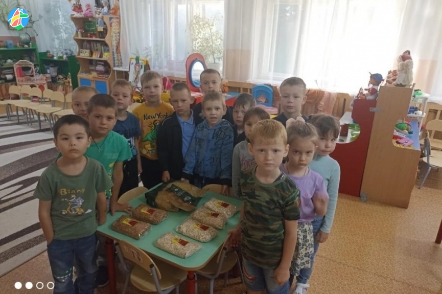 Детский сад Мичуринска передал продукты в фонд «Домашние обеды для Побед!» 